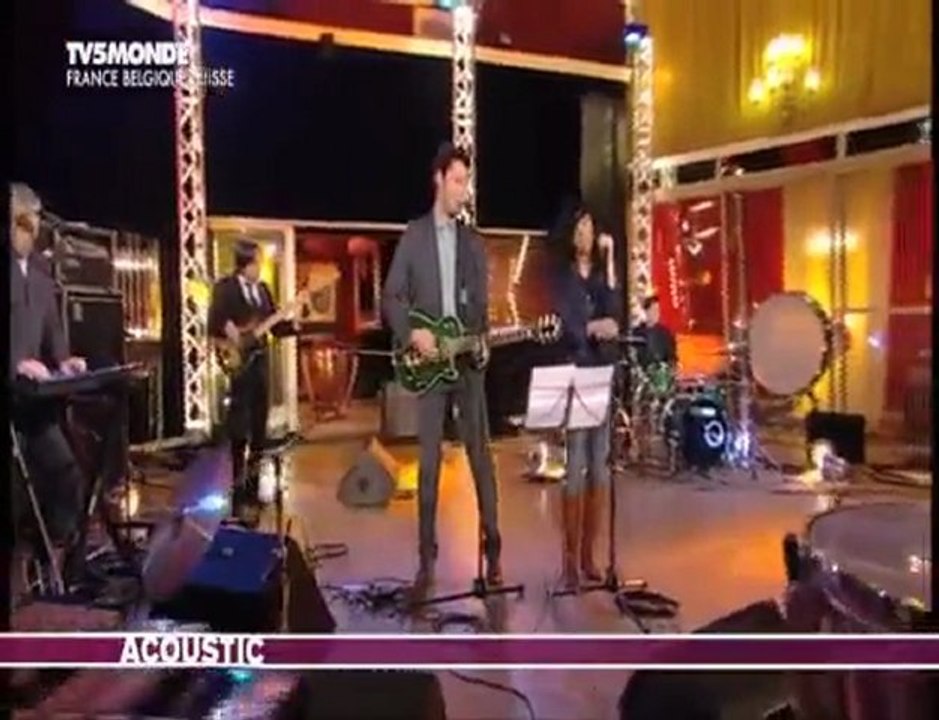 CLARIKA & Alexis HK - Allo Paris