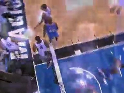 Dwight Howard rings up another BLOCK , this time swatting