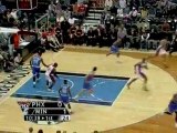 Amar'e Stoudemire takes the pass and finishes with a powerfu