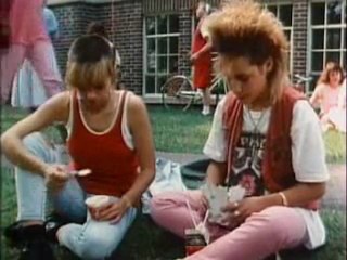 Degrassi Junior High - s02e03 - "Great Expectations" - (1/2)