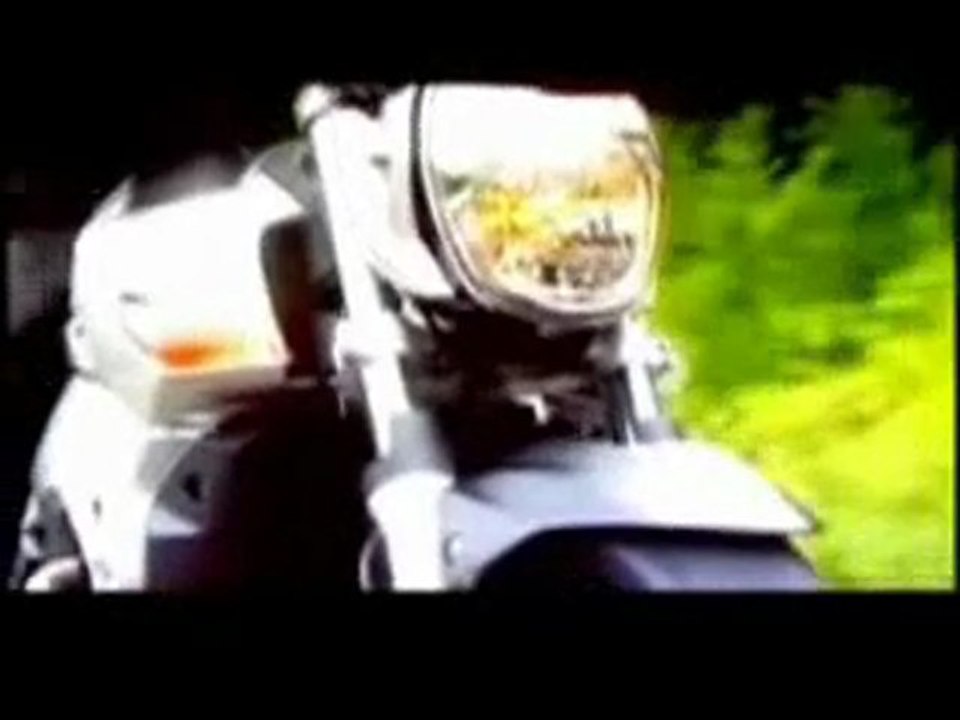 Montages vite fais sur mes 3 motos favorites ! <3