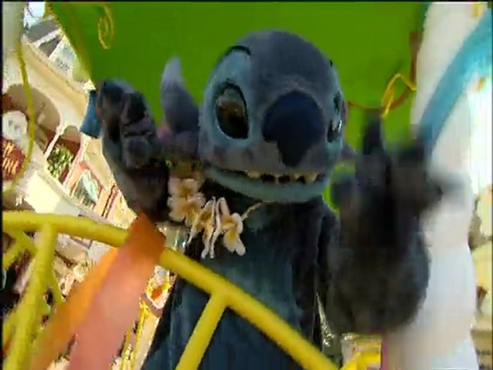 Clip "New Generation Festival" à Disneyland Paris