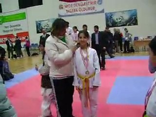 KÜÇÜKLER TEKVANDO YARIŞMASI (İZMİR)