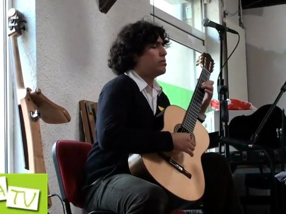 REPORTAGE JOURNEE DE SOLIDARITE POUR LE CHILI _