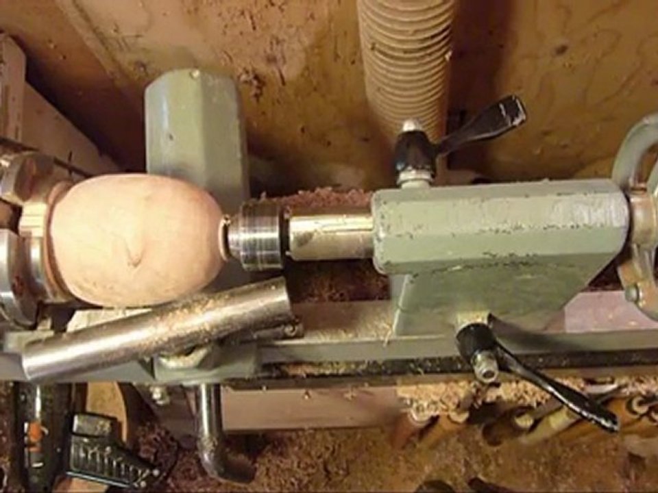woodworking Turning a minature bird house