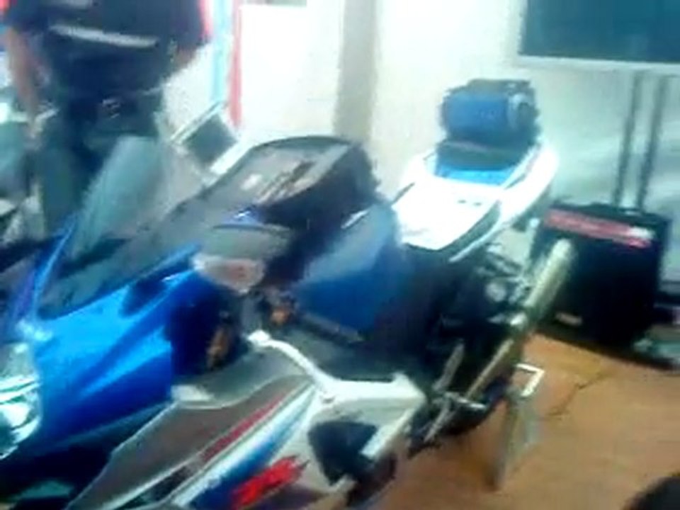 GSXR 1000 police anglaise