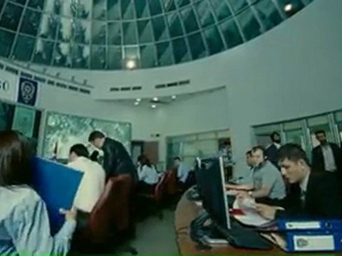 New York'ta Beş Minare Fragman