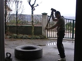 sledgehammer sport   test 1    40strikes/1min   20kg