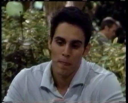 LES FEUX DE L'AMOUR - tirer la langue