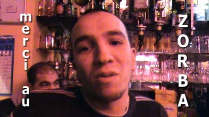 Prendre son ptit-déj' en paix à 30 ans c'est pas évident