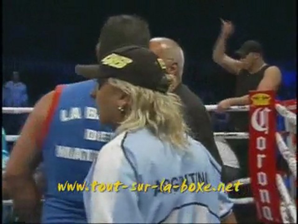 Chris Henry Vs Hugo Hernan Garay ( K.O au 1er Round)