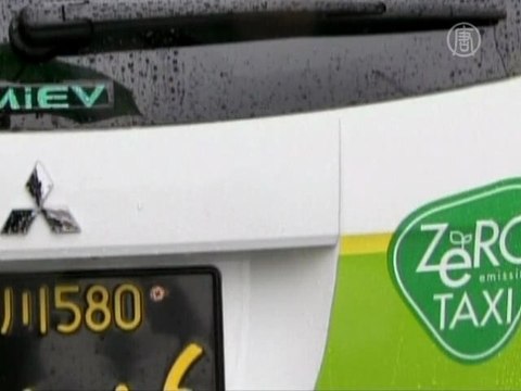 В Токио появились экологически чистые такси