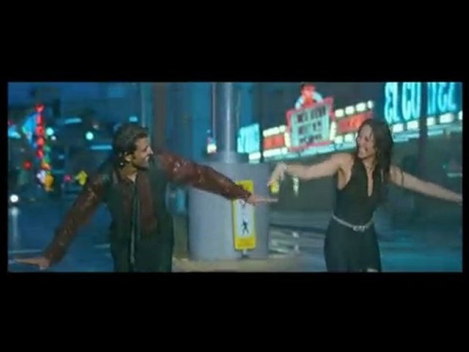 Hrithik Roshan Singing First Time - For Kites