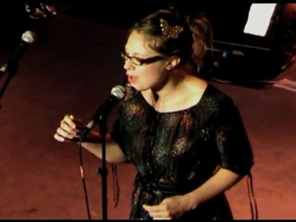 Cover "somewhere over the rainbow" by Lili @ Bourges