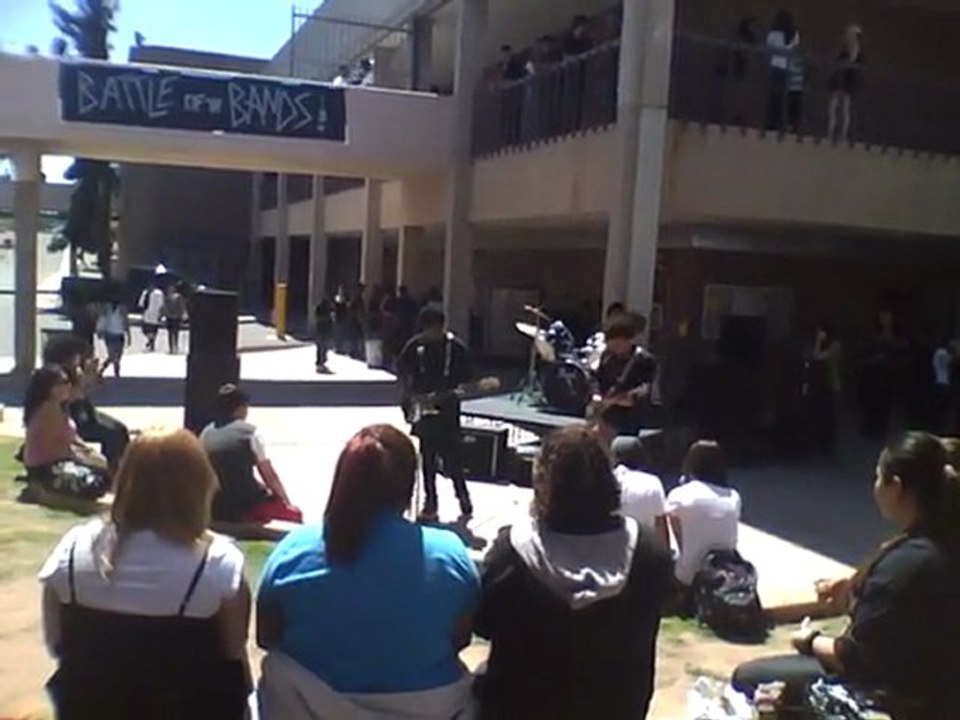 BATTLE OF THE BANDS...