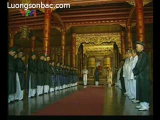 ngon nen hoang cung 703