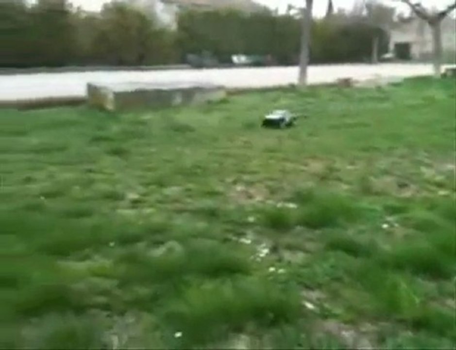 SLASH 4X4 Brushless