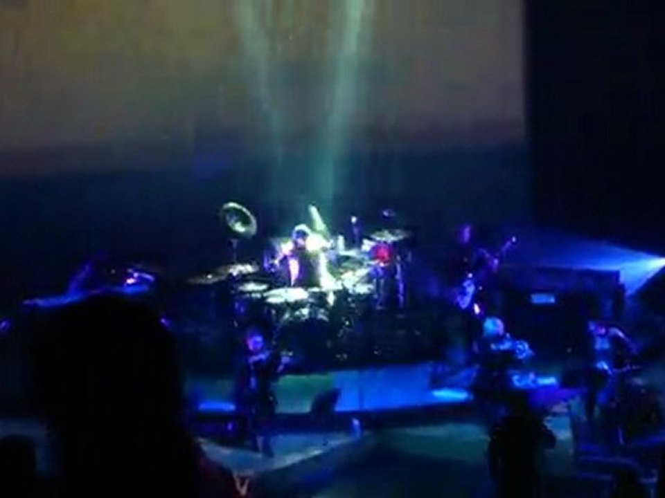 Obispo chante Robbie Williams - Olympia Mars 2010