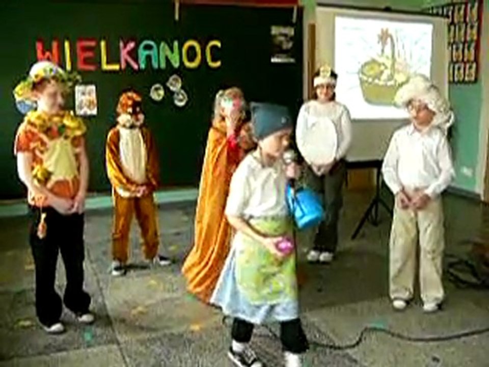 Wielkanoc 2010 - występ klasy III