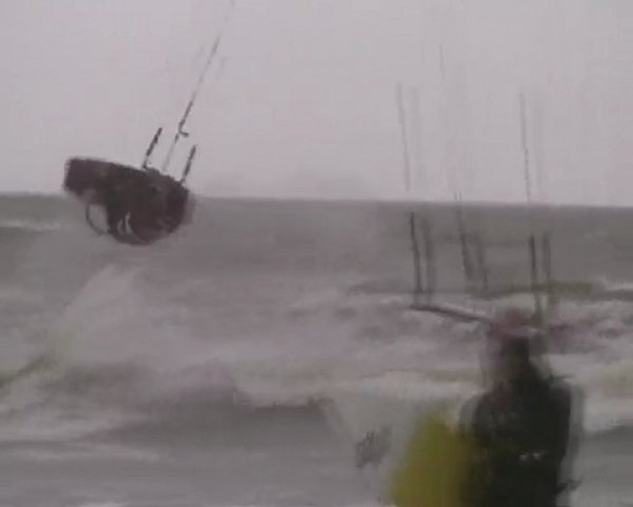 Newkite fait le ménage