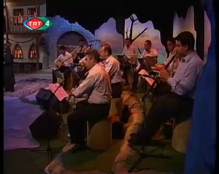 Belkız Akkale : Dağlar Seni Delik Delik Delerim