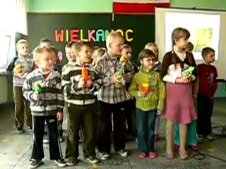 wielkanoc 2010 - występ oddziału przedszkolnego