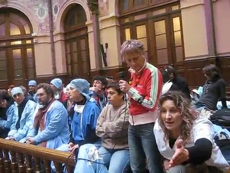 Manifestation Infirmier(e)du 30/03/10 AG bourse du travail