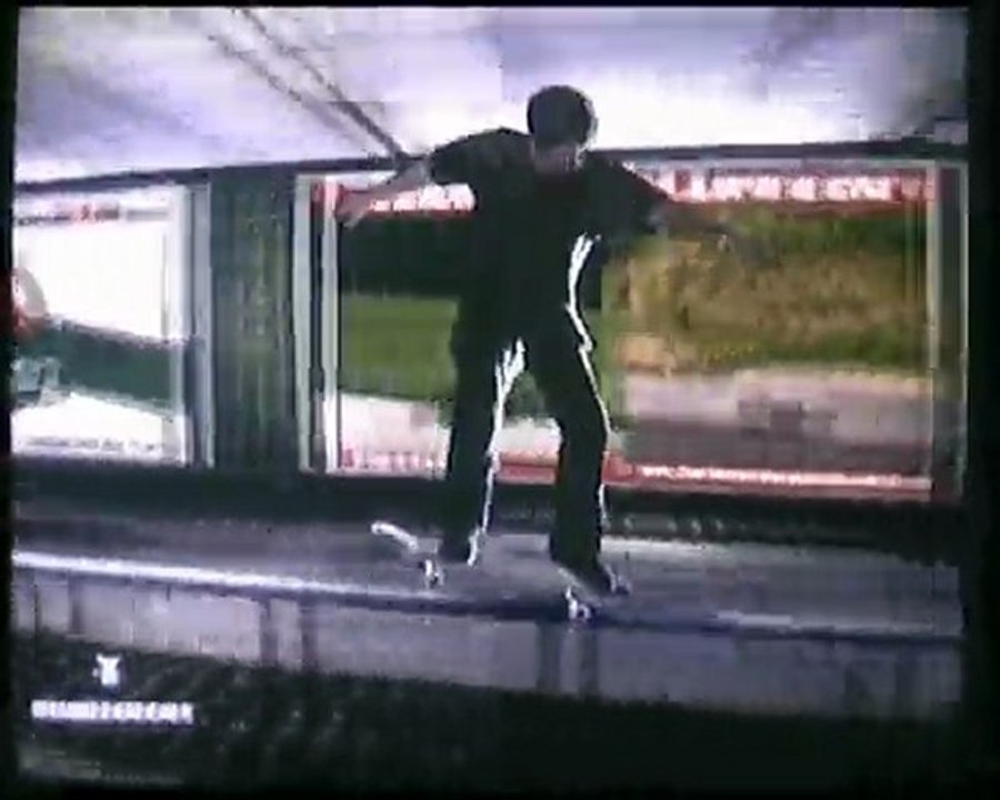 EA SKATE (le film) part aurelien