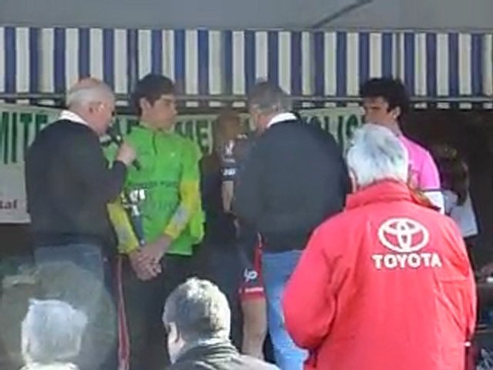 podium du tour du Cantal cadet 1ère étape 2010