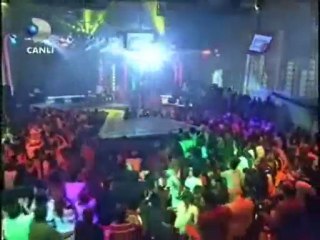 Ragıp Savaş - Sardı Korkular (Beyaz Show)