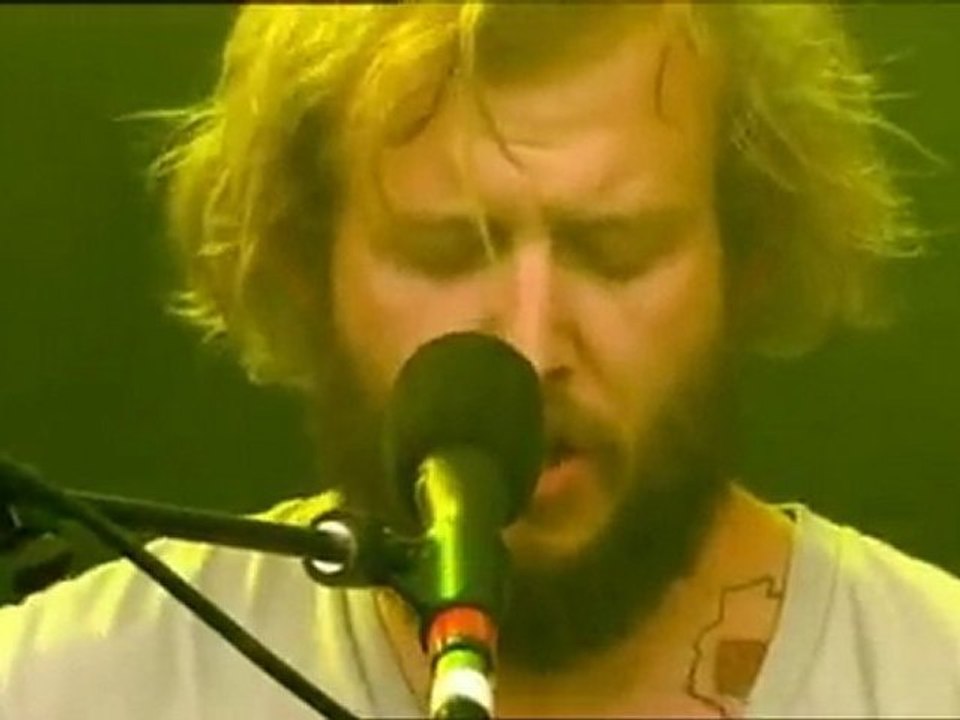 Bon Iver - Skinny Love - Live @ Glastonbury (2009)