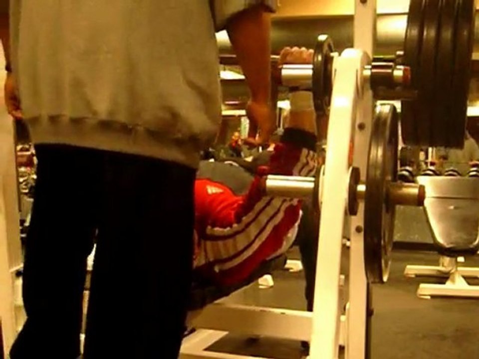 carlos 405 bench pass