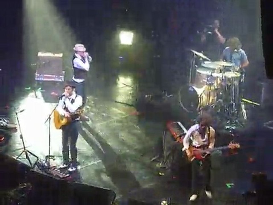 Charlie Winston concert peace one day like a hobo