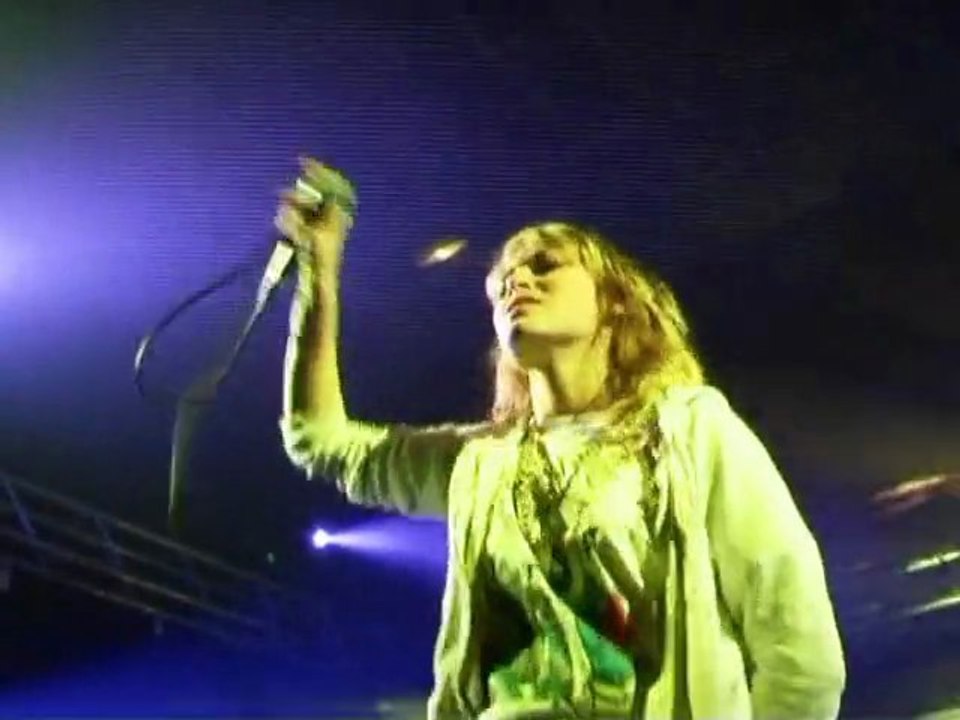 Uffie - Teaser MCs Can Kiss - Sex Dreams and Denim Jeans
