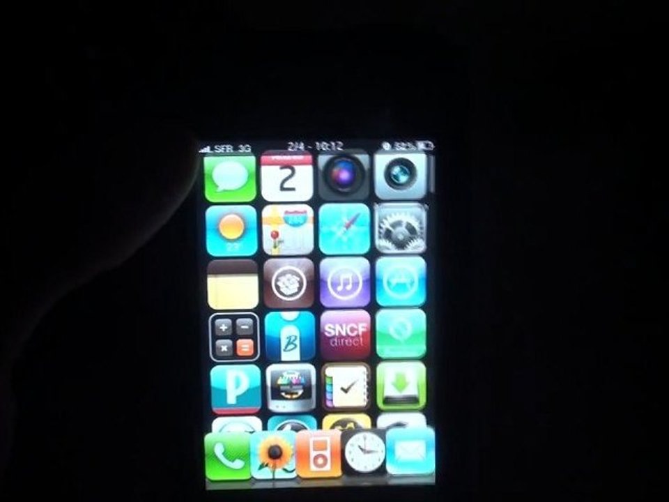 Scrolling Vertical Infiniboard Cydia "Test"