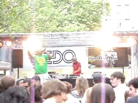 Nuits sonores Lyon 2009 apéro sonores (soirée n°3)