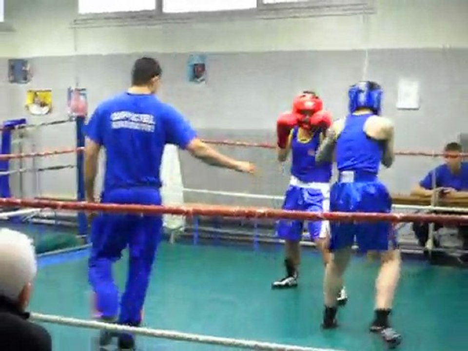 CHAMPIONNAT IDF BOXE PRE-COMBAT GENNEVILLIERS(92) 13/02/2010