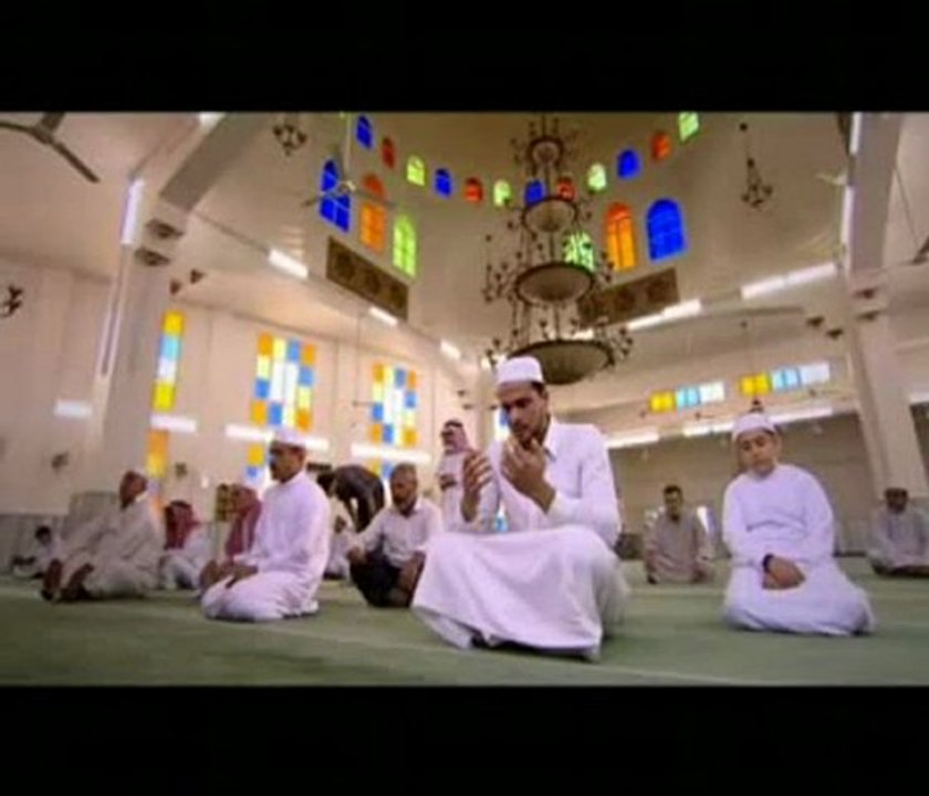 على سنتك نعيش  (1