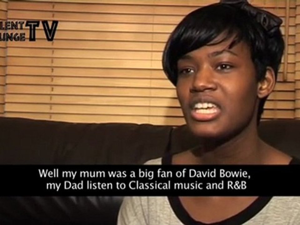 MELIE MARJ INTERVIEW - Electro-Pop-Rnb-Musique