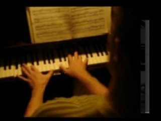 All you need to know about beginner piano lessons