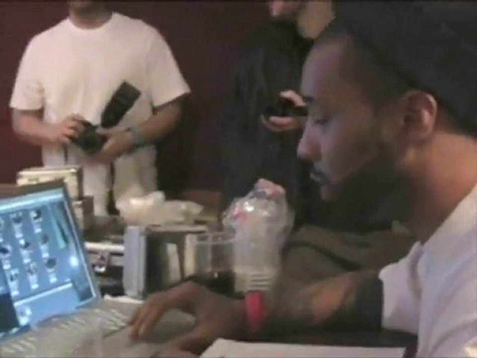 Joell Ortiz feat Joe Budden - «Move On»