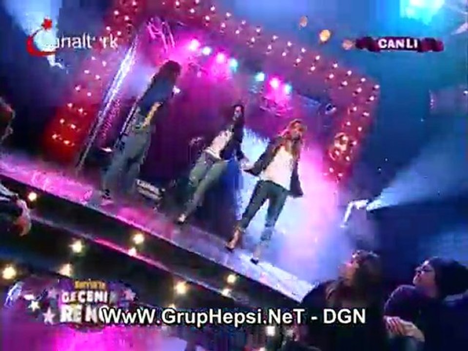 Grup Hepsi (Berrinle Gecenin Rengi) - Uğraşma