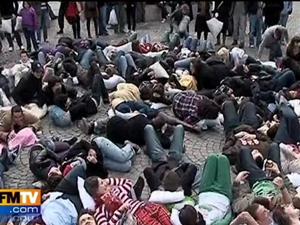 Pillow Fight Day