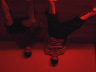 tus hijos me estan jodiendo la vida (1er promocional)