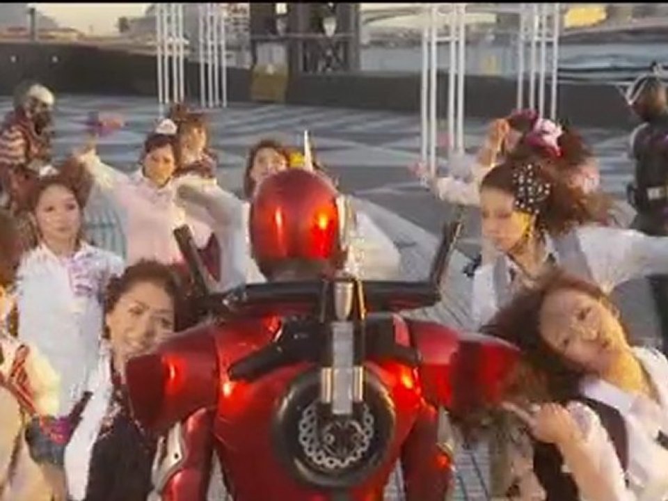 Queen & Elizabeth - Love Wars