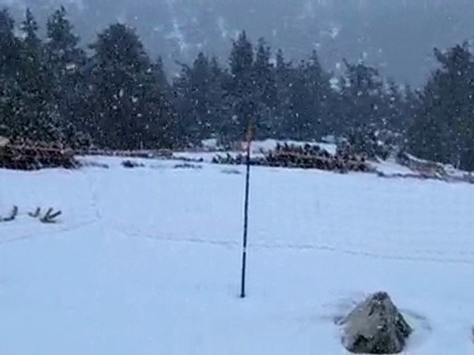 SNOWFALL PAQUES