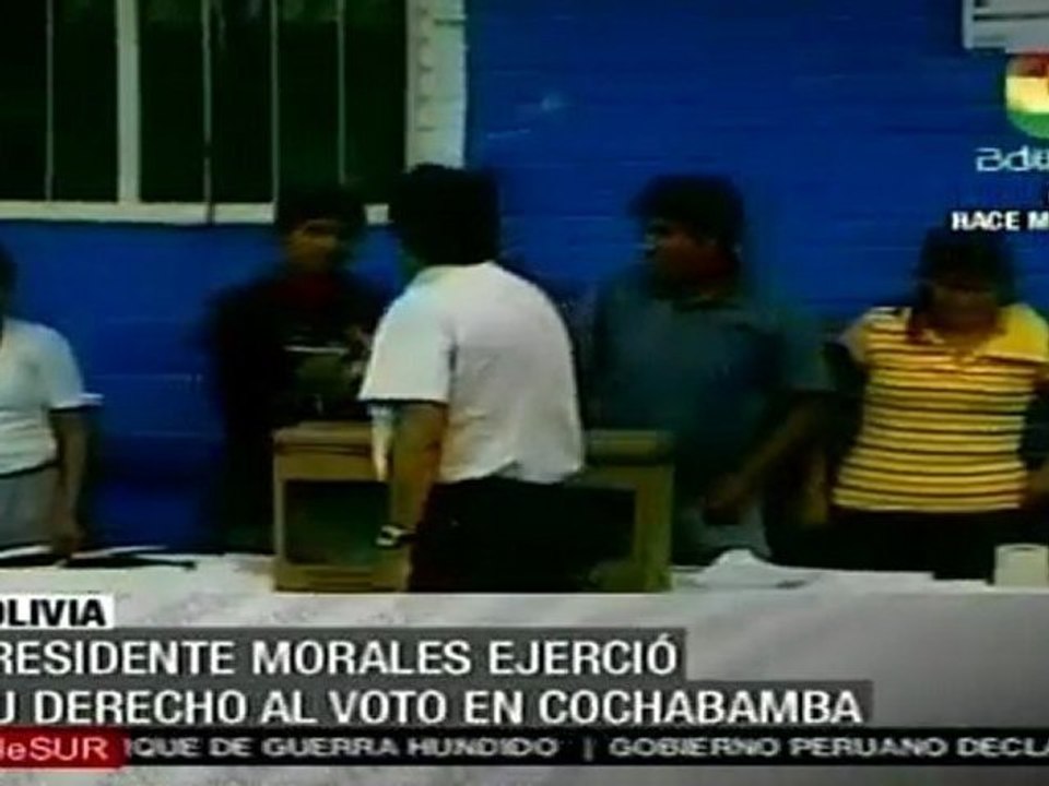 Evo Morales votó en Cochabamba