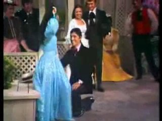 S. DISTEL ET P.Clarck- "medley  de chansons  anciennes"