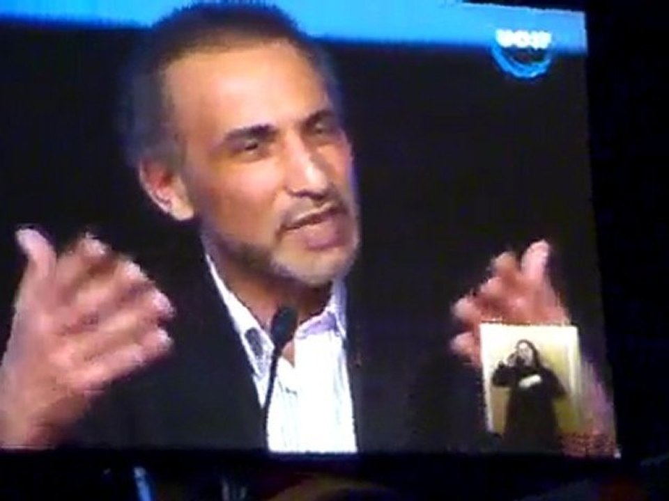 conférence tariq ramadan au salon de l'uoif 2010 part 2/3