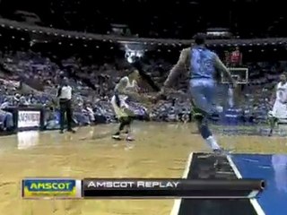 Matt Barnes throws an alley-oop to Vince Carter for the flus